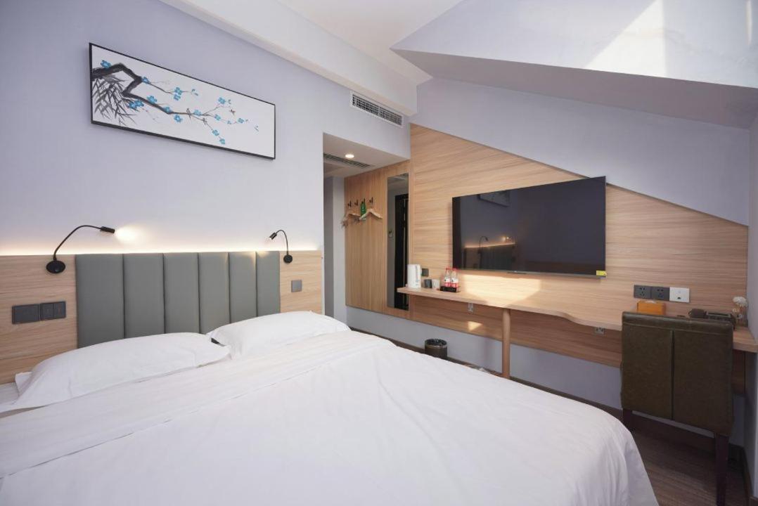Beijing Dongdan Hotel Near Wangfujing Street,Tian'Anmen Square,The Forbidden City,Free Self-Service Laundry Room Eksteriør billede
