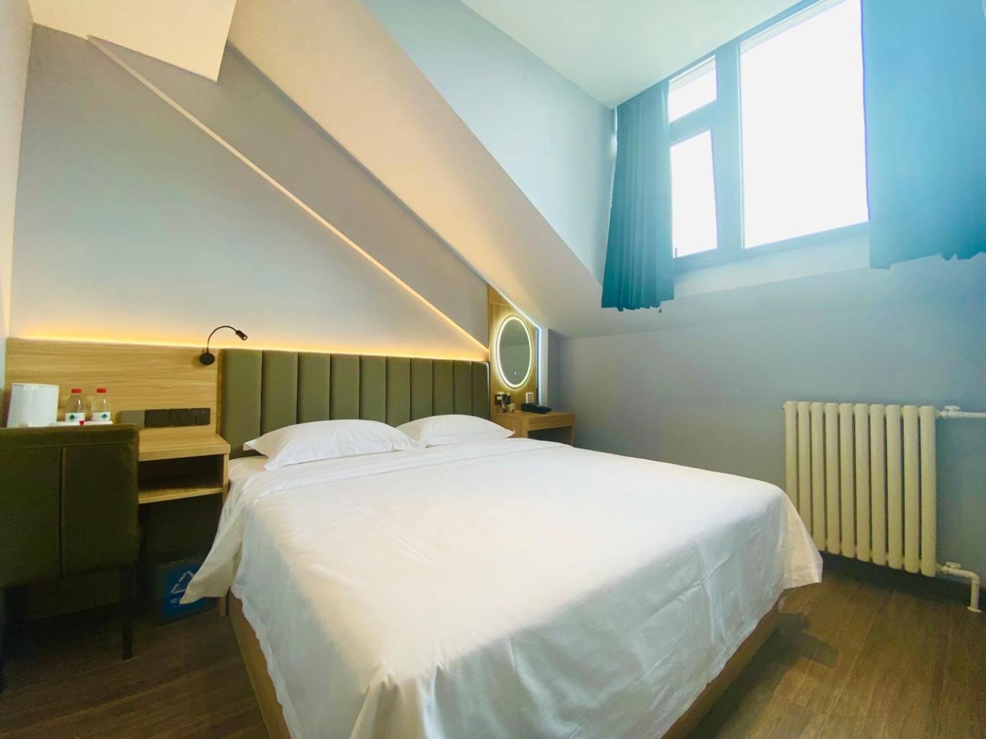 Beijing Dongdan Hotel Near Wangfujing Street,Tian'Anmen Square,The Forbidden City,Free Self-Service Laundry Room Eksteriør billede