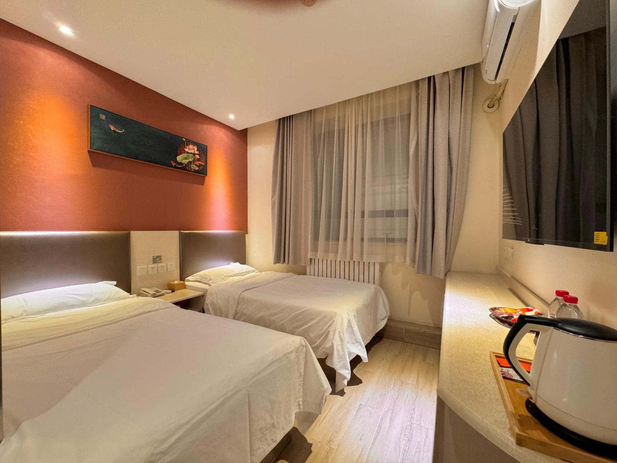 Beijing Dongdan Hotel Near Wangfujing Street,Tian'Anmen Square,The Forbidden City,Free Self-Service Laundry Room Eksteriør billede