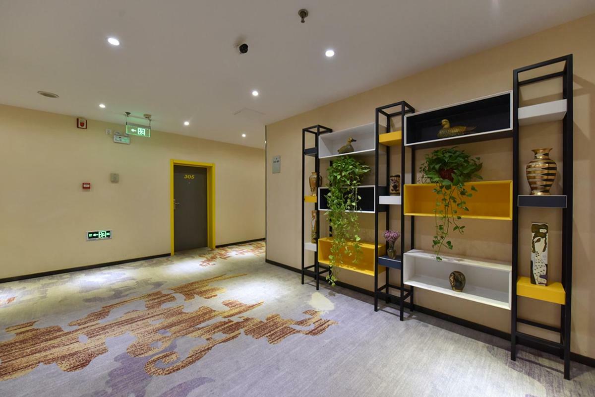 Beijing Dongdan Hotel Near Wangfujing Street,Tian'Anmen Square,The Forbidden City,Free Self-Service Laundry Room Eksteriør billede