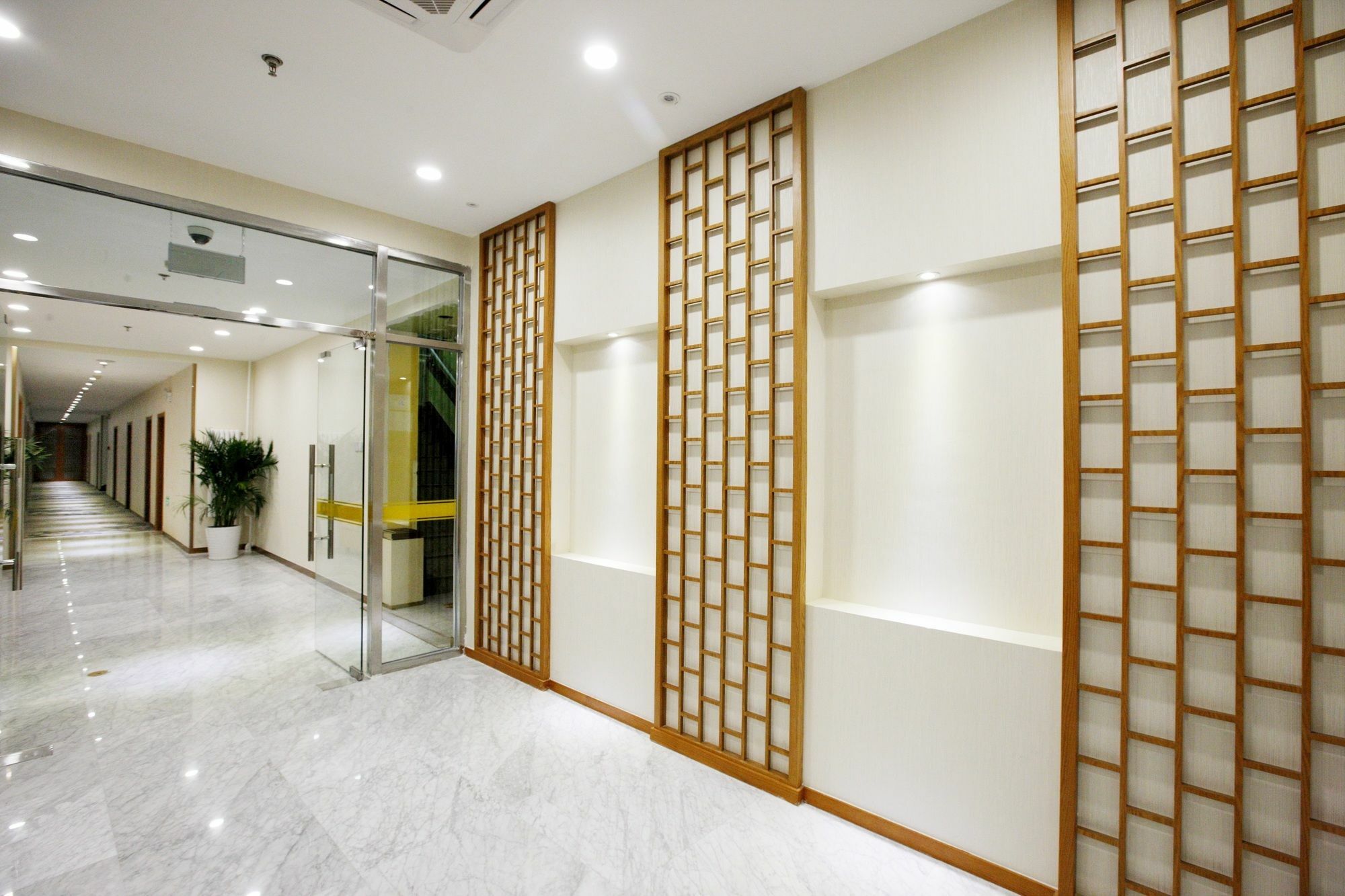 Beijing Dongdan Hotel Near Wangfujing Street,Tian'Anmen Square,The Forbidden City,Free Self-Service Laundry Room Eksteriør billede