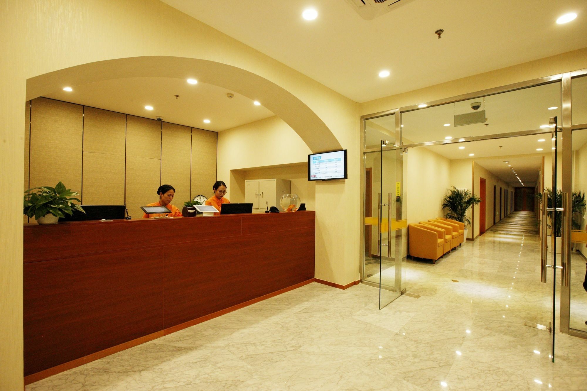 Beijing Dongdan Hotel Near Wangfujing Street,Tian'Anmen Square,The Forbidden City,Free Self-Service Laundry Room Eksteriør billede